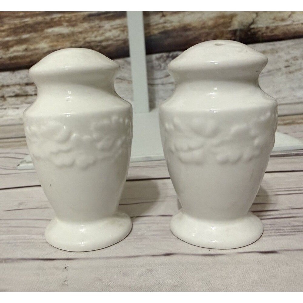 Martha Stewart Acorn White Salt & Pepper Shaker Set MSE